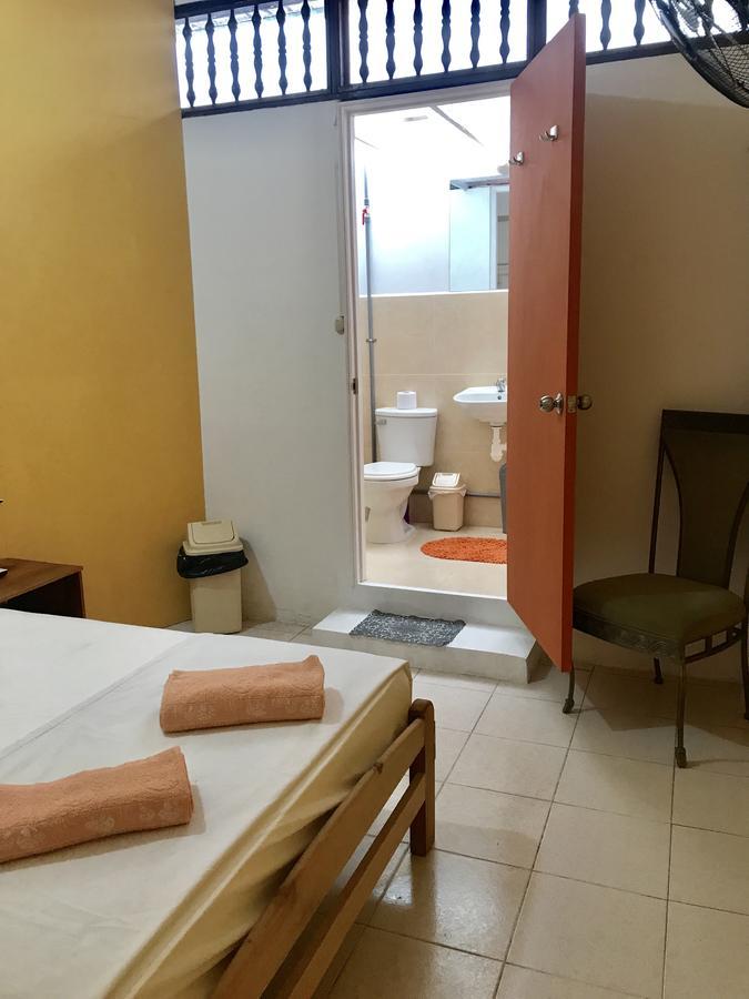The Amazon Within Hostel Iquitos Luaran gambar