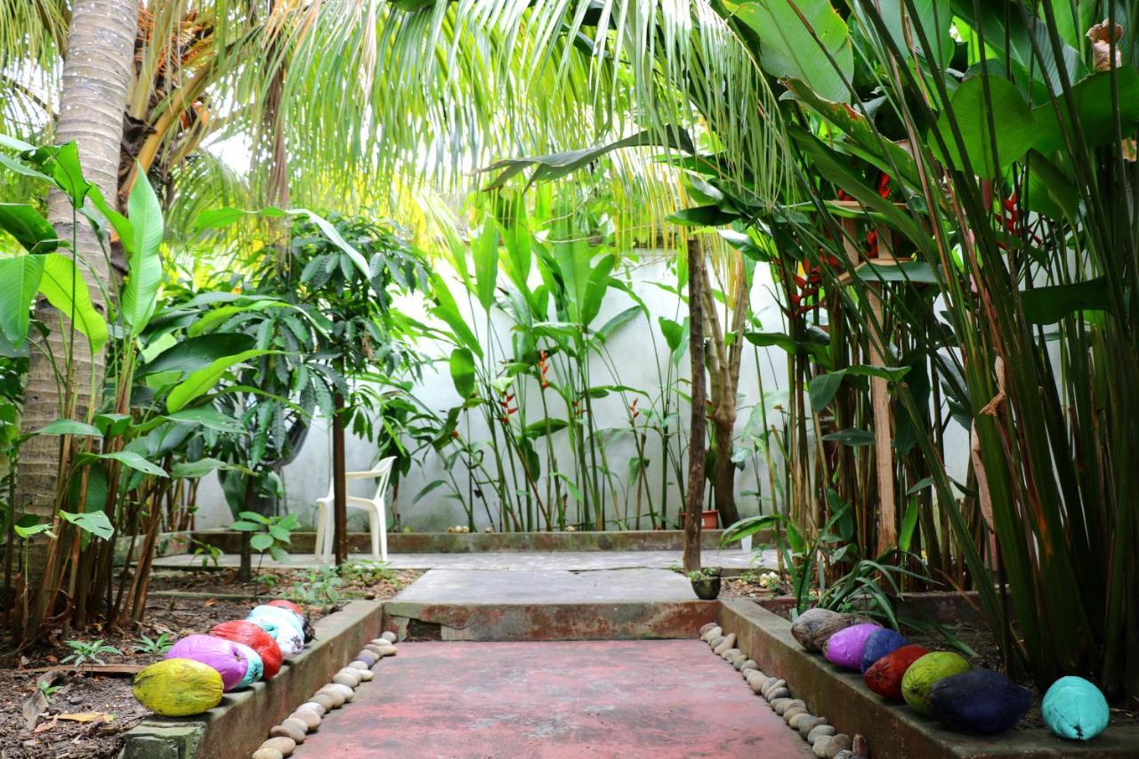 The Amazon Within Hostel Iquitos Luaran gambar
